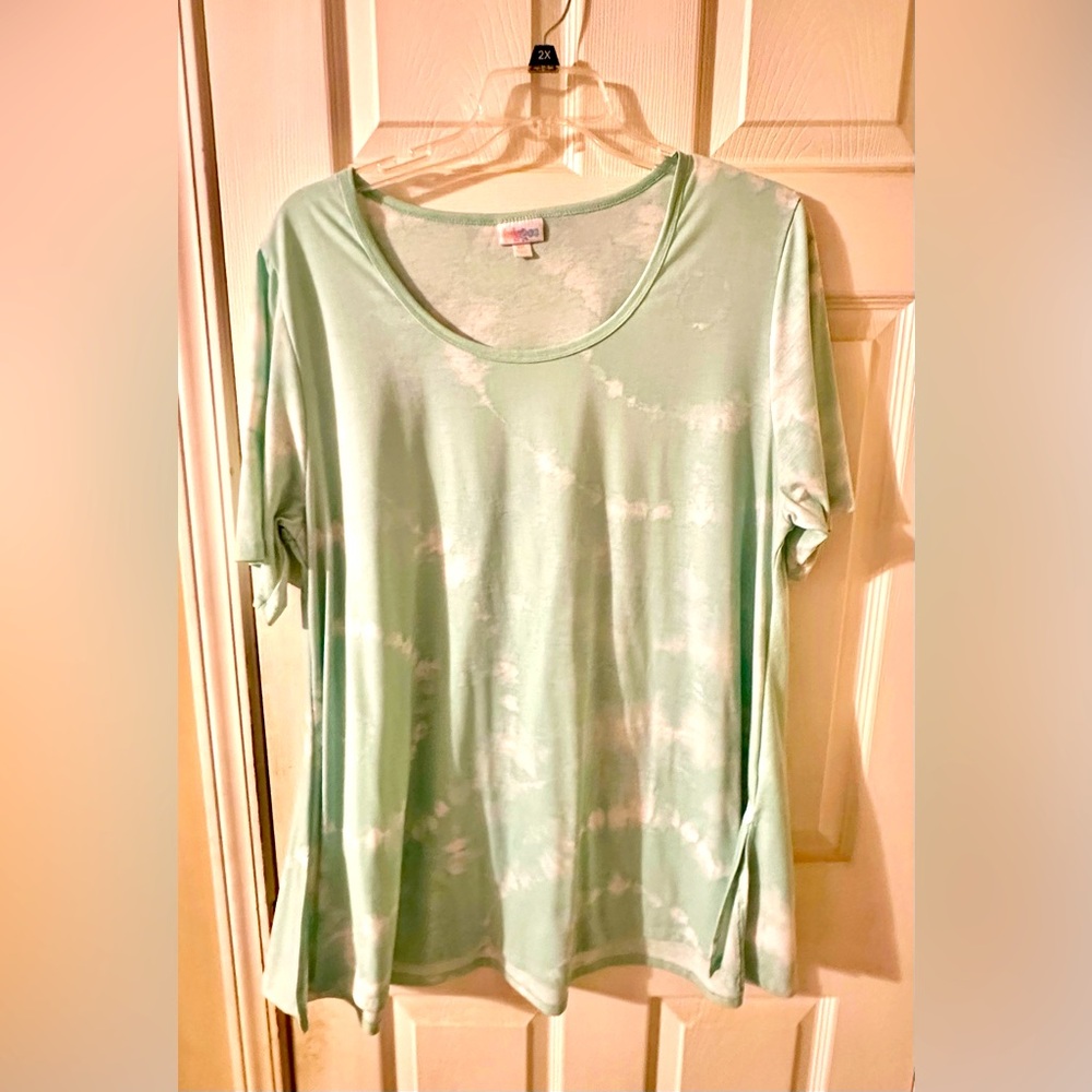 Lot of  SIX  6   LuLaRoe Perfect Tees 3XL